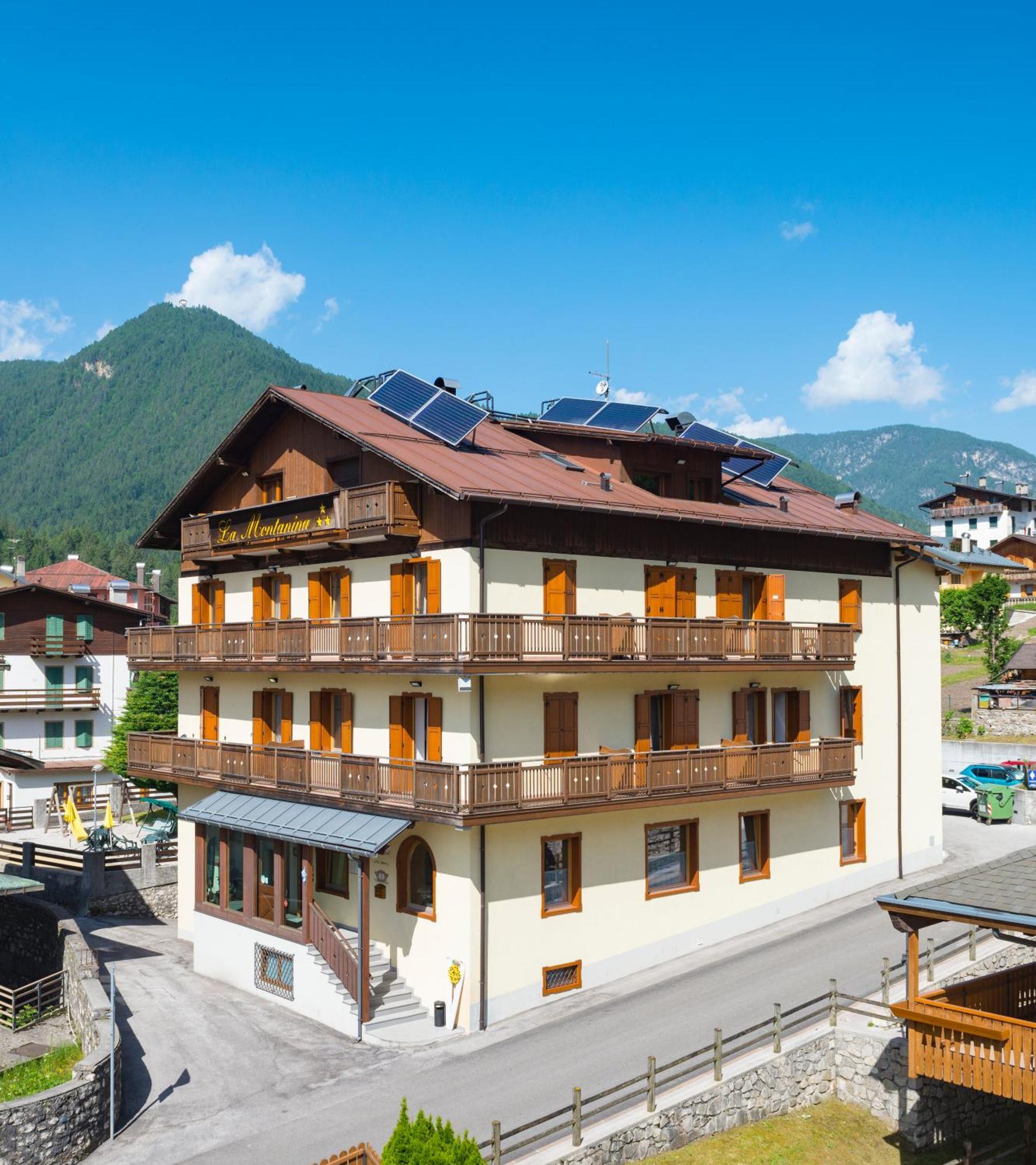 Hotel La Nuova Montanina Auronzo di Cadore Exterior photo